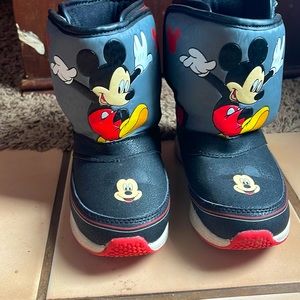 Mickey Mouse snow boots